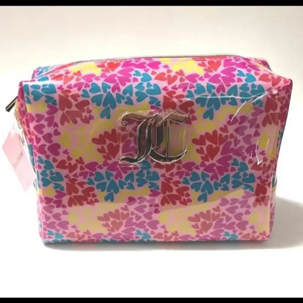 NWT JUICY COUTURE Cosmetics Vinyl Makeup Bag with Multi Hearts (JCXX025)